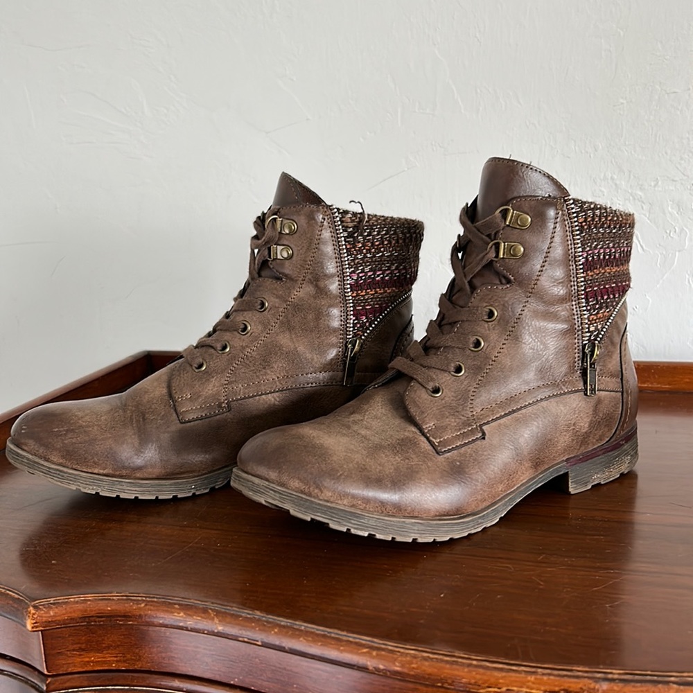 Rock & Candy Booties